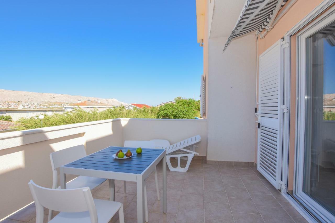 Villa Magena - Luxury Apartments In Pag Center Pag Town Exterior photo