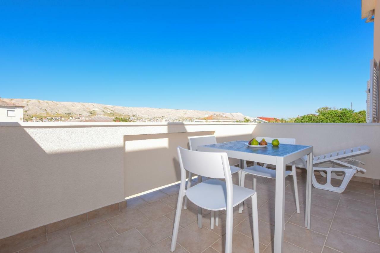 Villa Magena - Luxury Apartments In Pag Center Pag Town Exterior photo