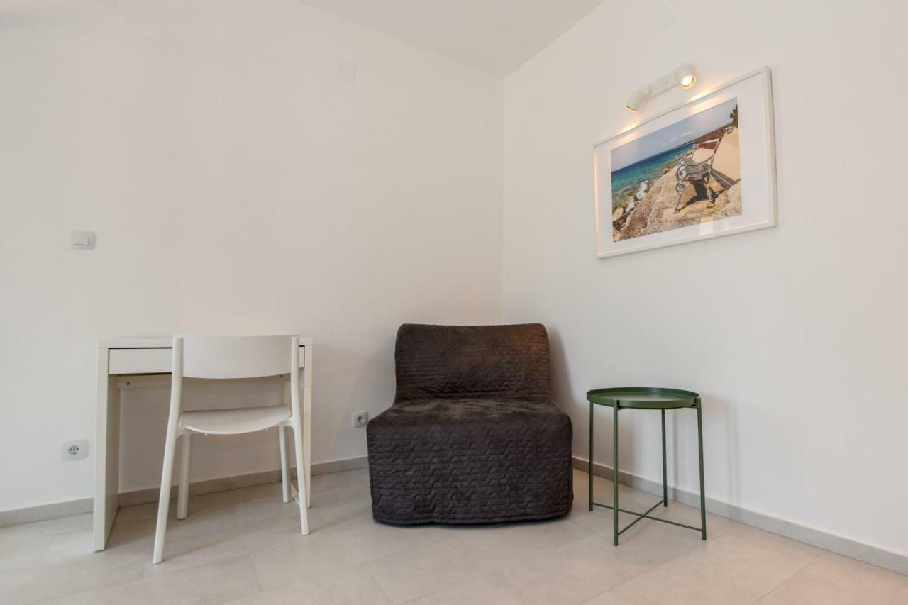 Villa Magena - Luxury Apartments In Pag Center Pag Town Exterior photo